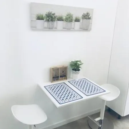 Modern Renovated 2 Bdrm - Canteras 아파트 라스팔마스