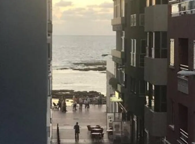 Apartamento Modern Renovated 2 Bdrm - Canteras *